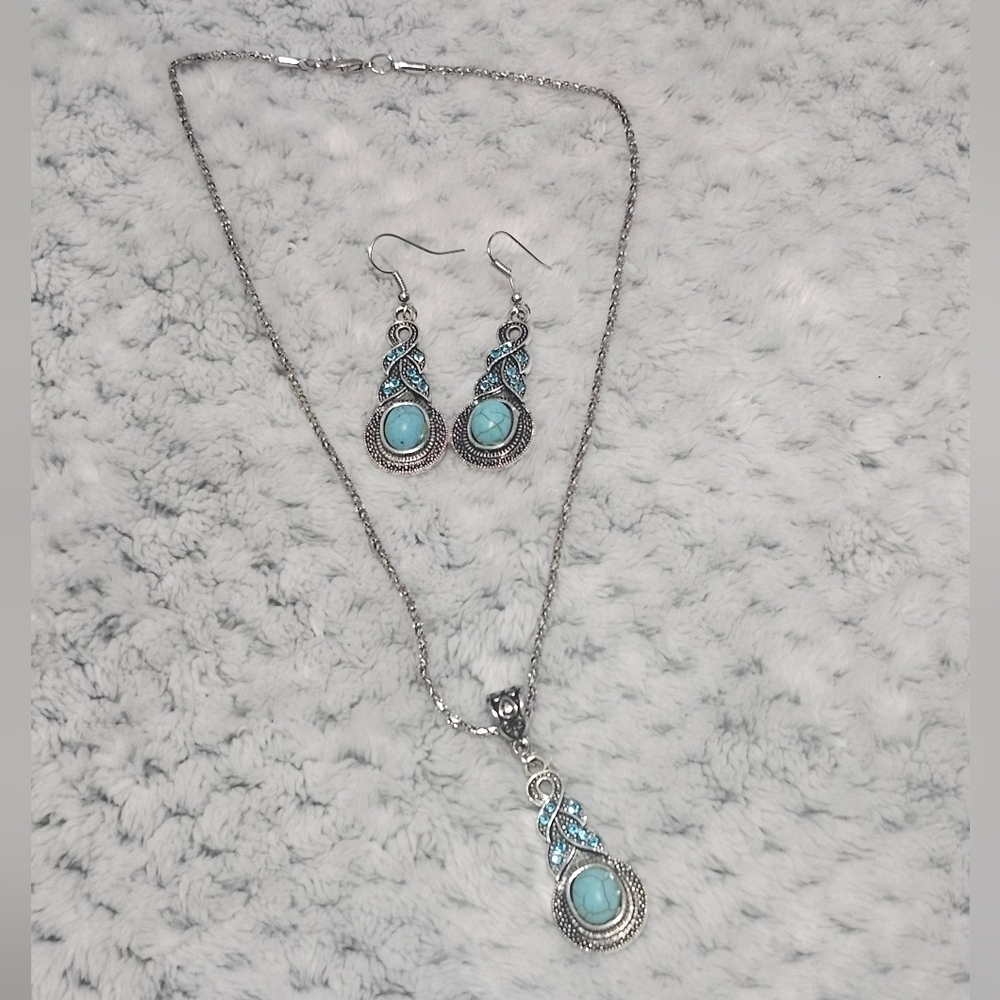 Boho Vintage Style Turquoise Jewelry Set - Synthetic Stone Pendant Necklace